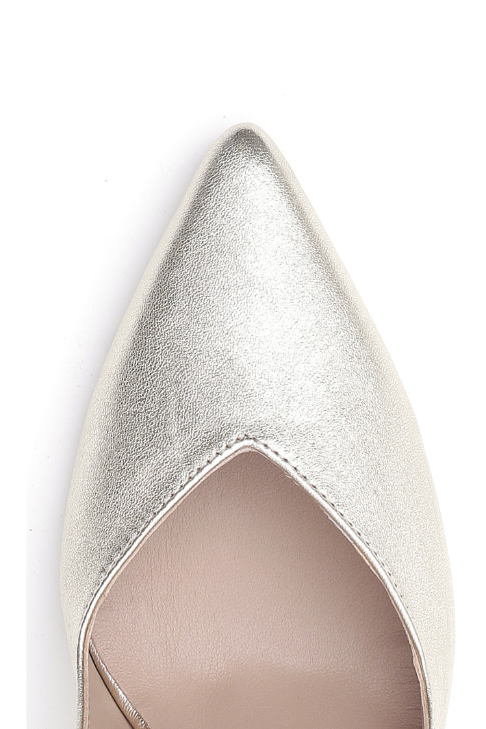 Laminated leather slingback Intrend Laminated leather slingback Intrend