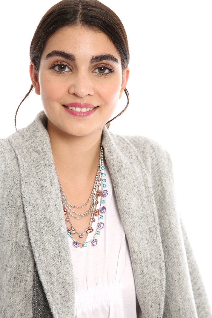 Multi-strand chain necklace
Intrend Multi-strand chain necklace
Intrend