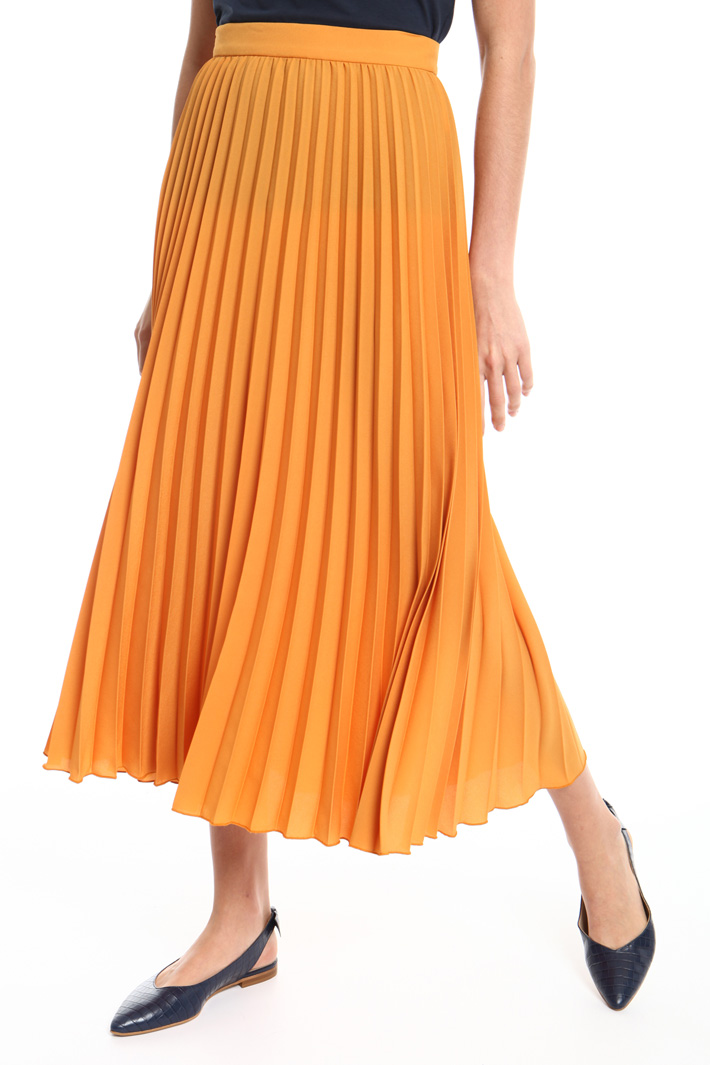 Pleated midi skirt Intrend Pleated midi skirt Intrend