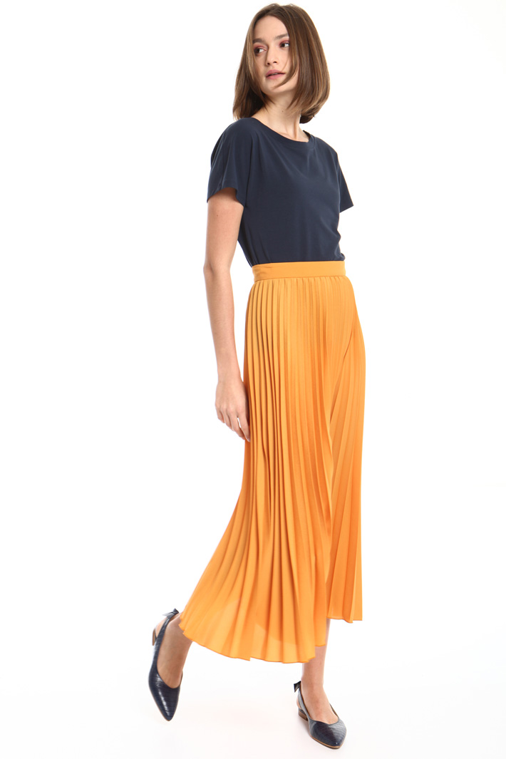 Pleated midi skirt Intrend Pleated midi skirt Intrend