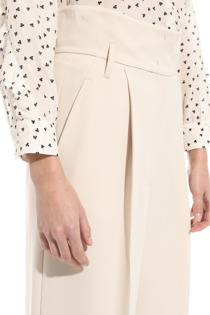 Wide leg trousers Intrend Wide leg trousers Intrend