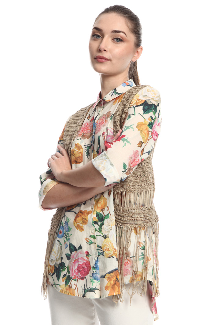 Fringed hem vest Intrend Fringed hem vest Intrend