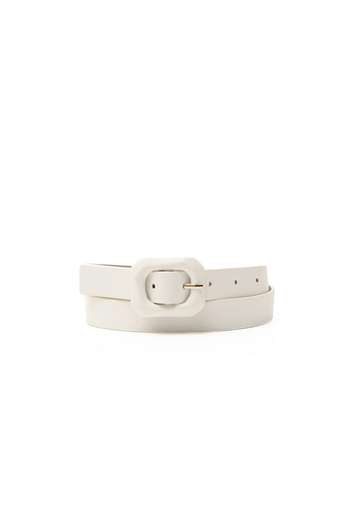 Faux leather belt Intrend Faux leather belt Intrend