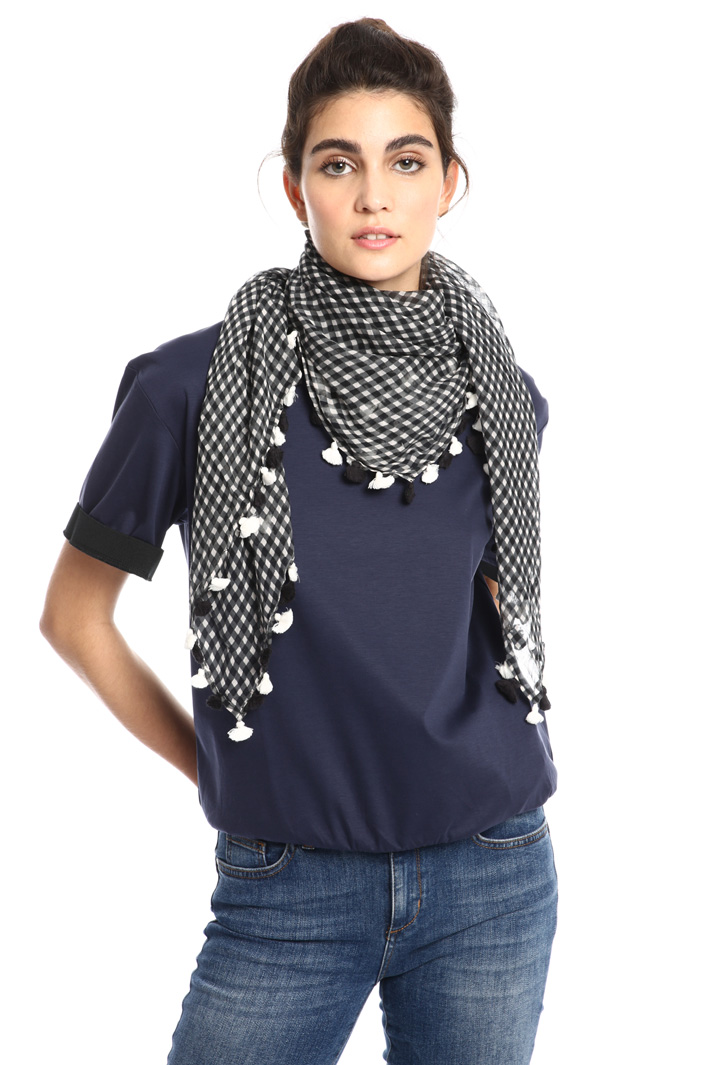 Scarf with tassels Intrend Scarf with tassels Intrend