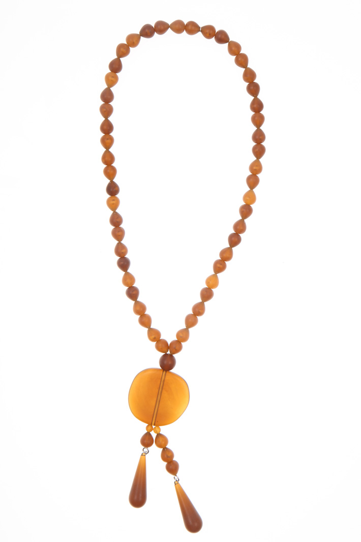 Necklace with pendant
Intrend Necklace with pendant
Intrend