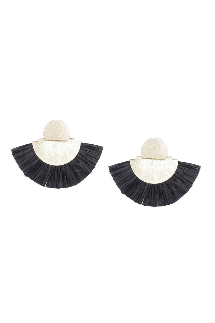 Fringed raffia earrings Intrend Fringed raffia earrings Intrend