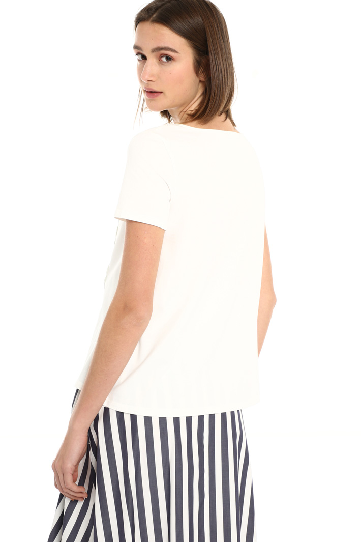 T-shirt in jersey di cotone Intrend T-shirt in jersey di cotone Intrend