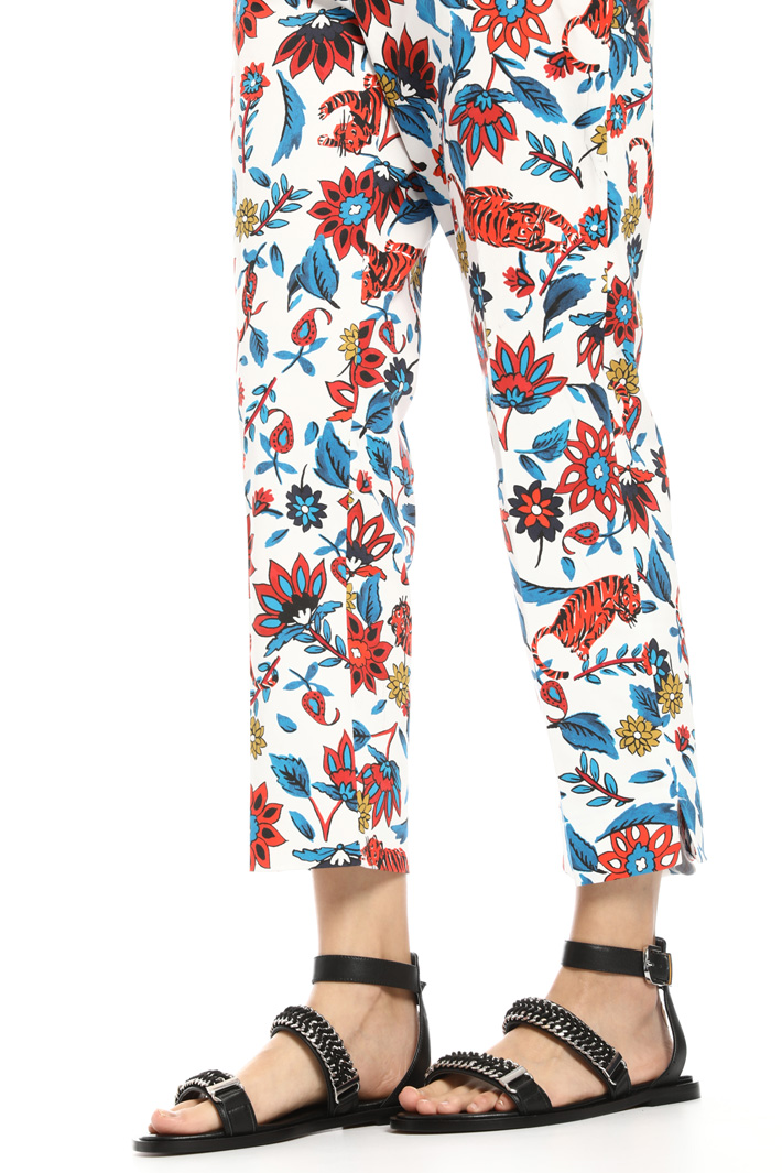 Cotton gabardine trousers Intrend Cotton gabardine trousers Intrend