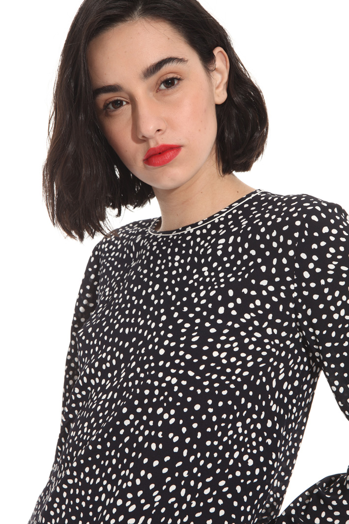 Crepe viscose blouse Intrend Crepe viscose blouse Intrend