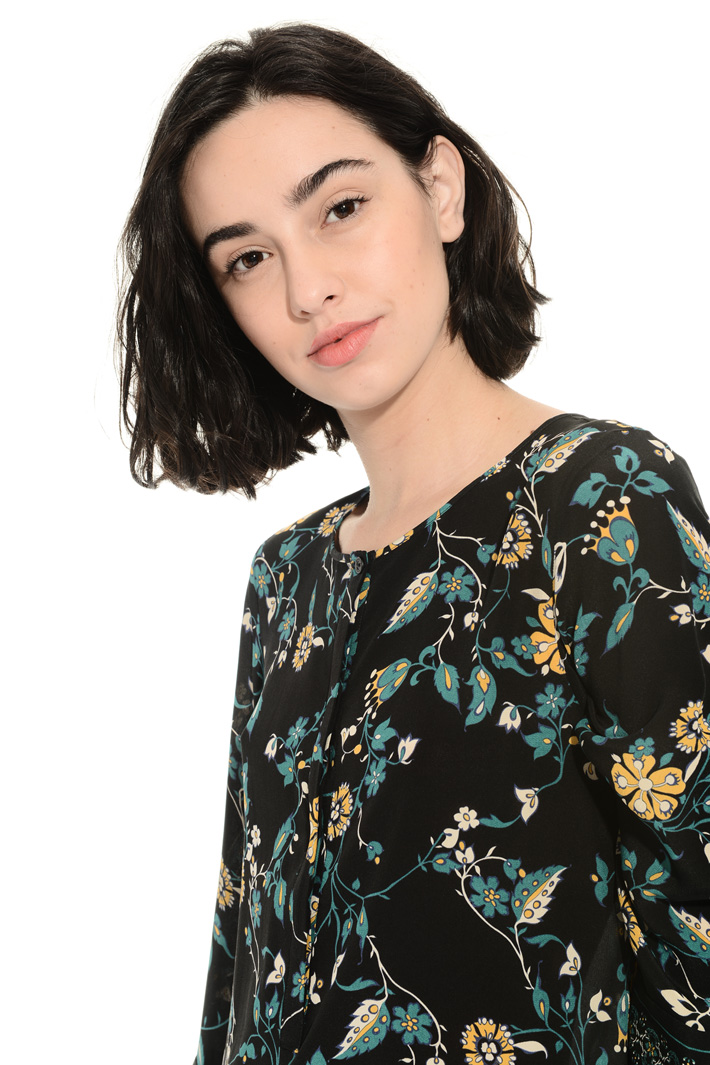 Pure silk blouse Intrend Pure silk blouse Intrend