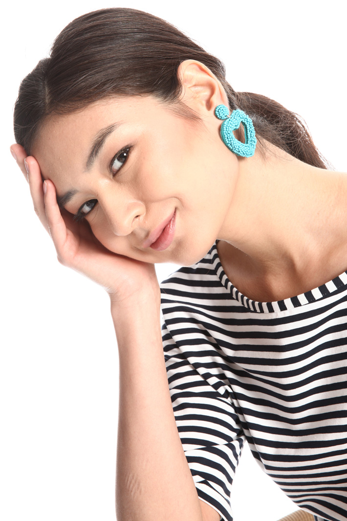 Heart shaped earrings Intrend Heart shaped earrings Intrend