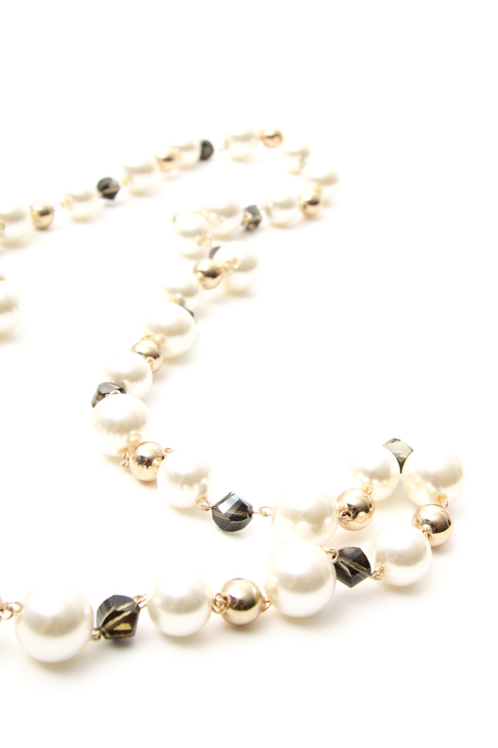 Long necklace with beads Intrend Long necklace with beads Intrend