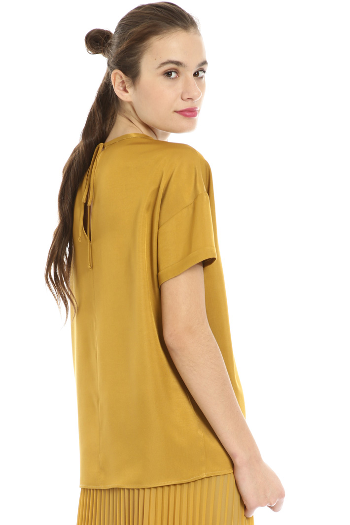 Jacquard viscose blouse Intrend Jacquard viscose blouse Intrend