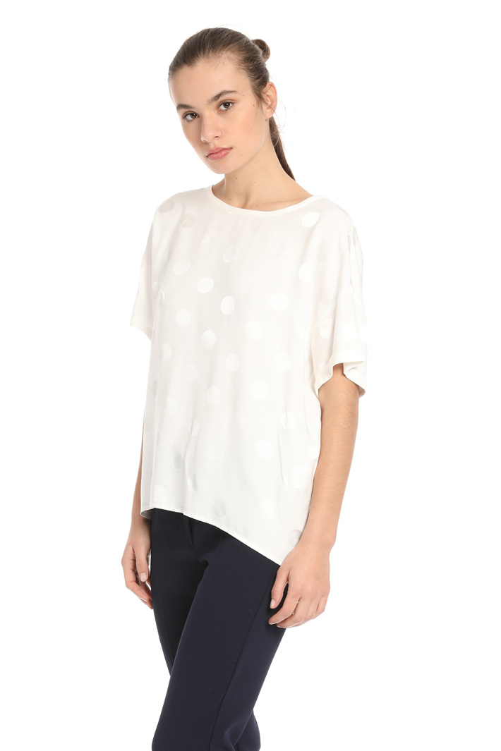 Jacquard viscose blouse Intrend Jacquard viscose blouse Intrend