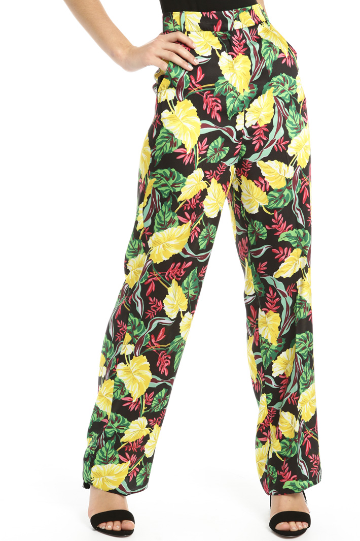 Printed twill trousers Intrend Printed twill trousers Intrend