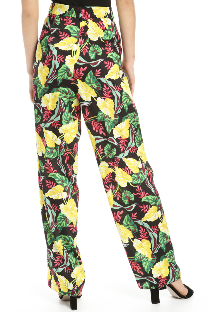 Printed twill trousers Intrend Printed twill trousers Intrend