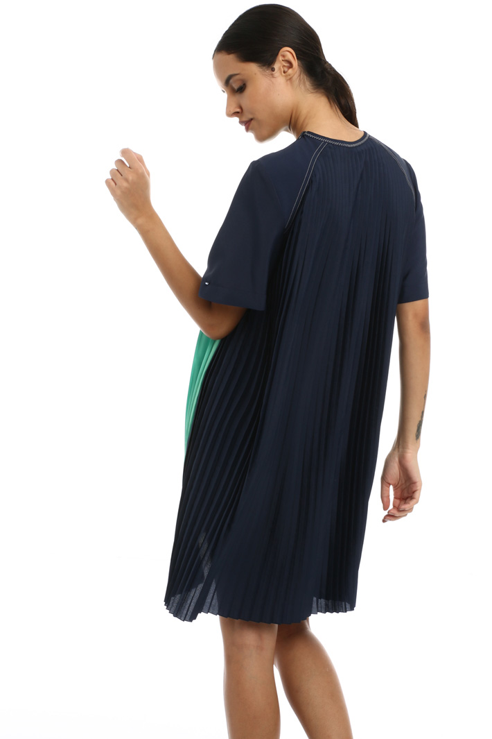 Patterned fluid dress Intrend Patterned fluid dress Intrend