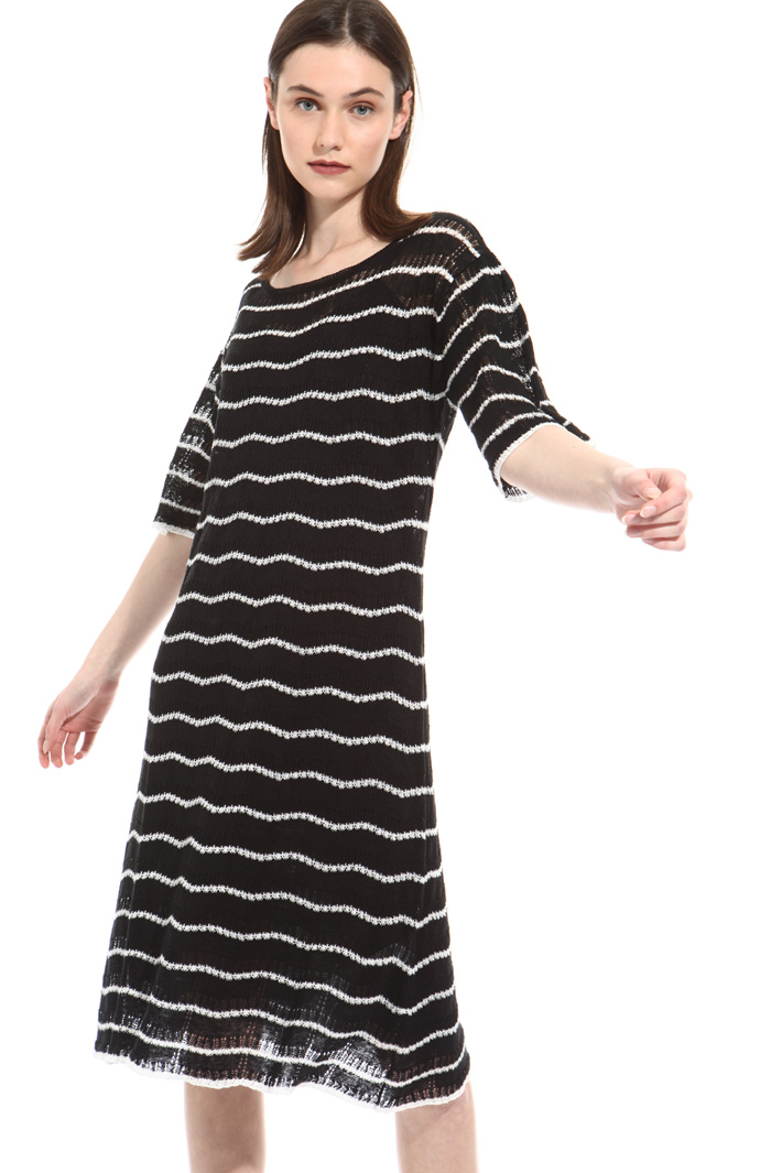 Perforated linen dress Intrend Perforated linen dress Intrend