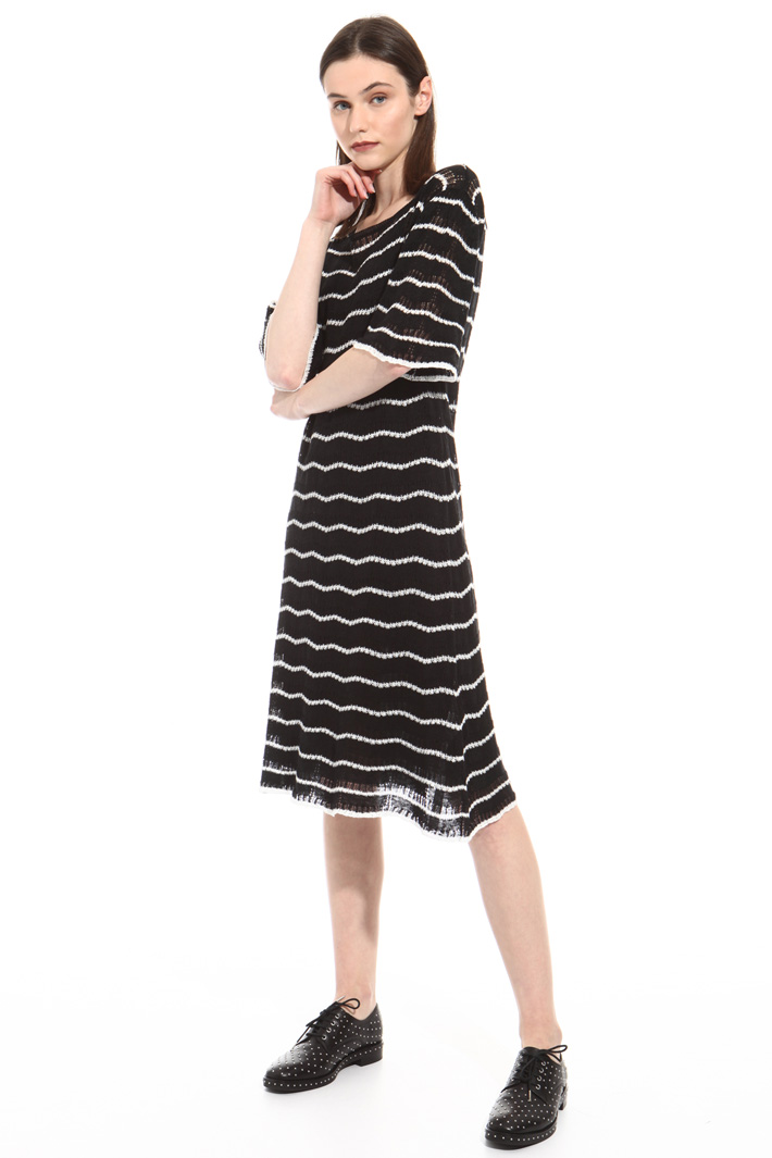 Perforated linen dress Intrend Perforated linen dress Intrend