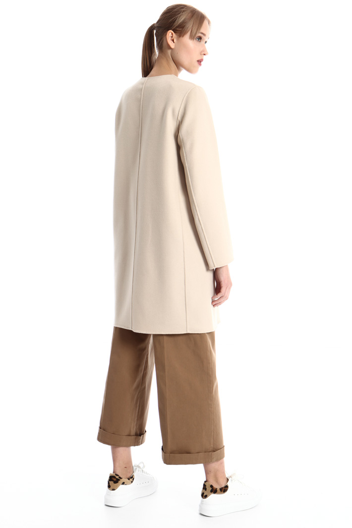Cappotto morbido in lana Intrend Cappotto morbido in lana Intrend