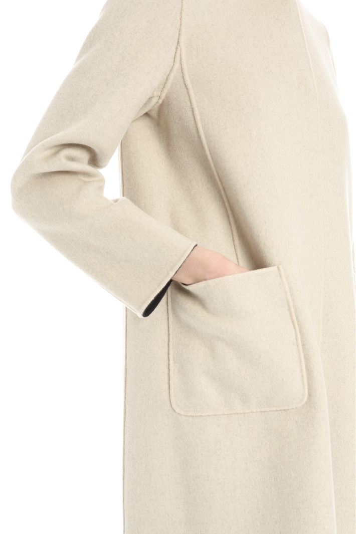 Cappotto morbido in lana Intrend Cappotto morbido in lana Intrend