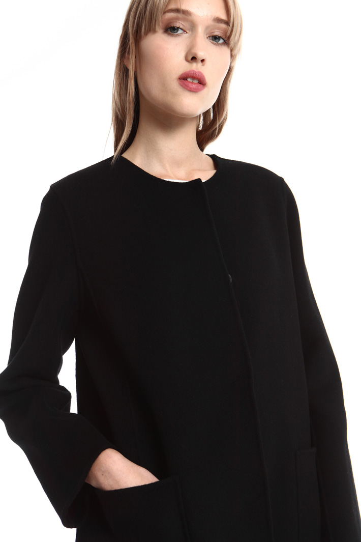 Cappotto morbido in lana Intrend Cappotto morbido in lana Intrend
