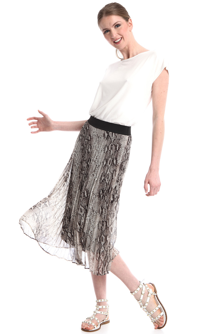 Pleated georgette skirt Intrend Pleated georgette skirt Intrend