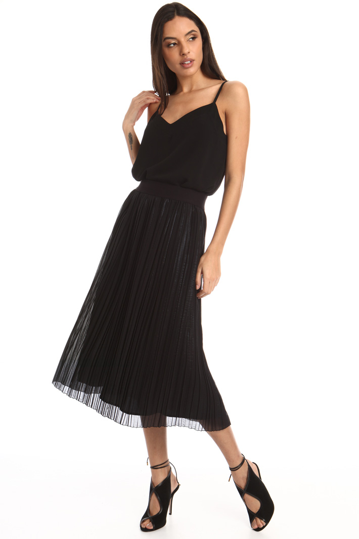 Pleated midi skirt Intrend Pleated midi skirt Intrend