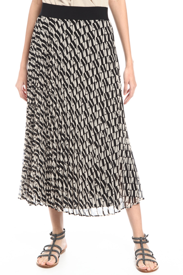 Pleated georgette skirt Intrend Pleated georgette skirt Intrend