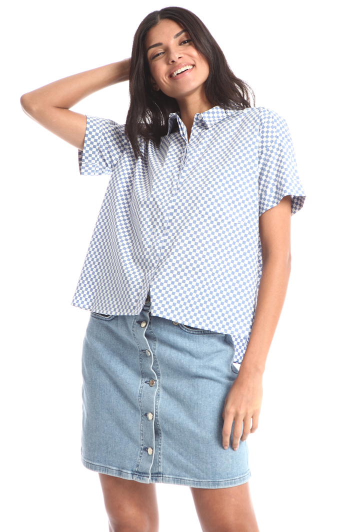 Printed boxy shirt Intrend Printed boxy shirt Intrend