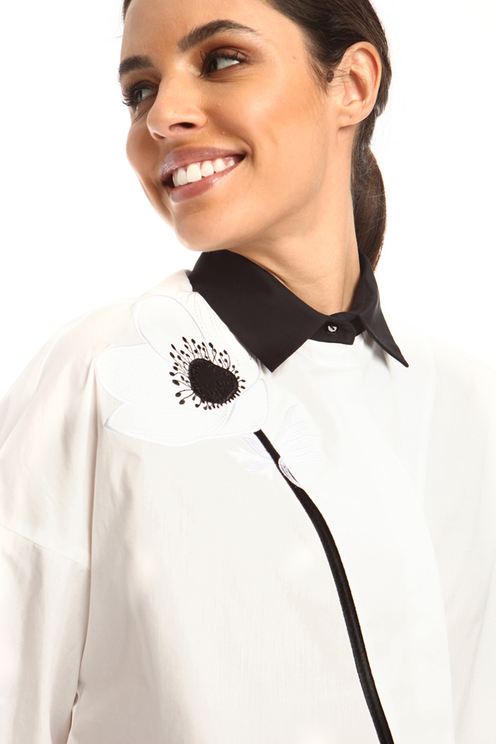 Embroidered cotton shirt Intrend Embroidered cotton shirt Intrend