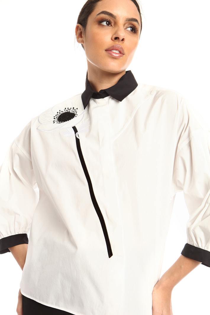 Embroidered cotton shirt Intrend Embroidered cotton shirt Intrend