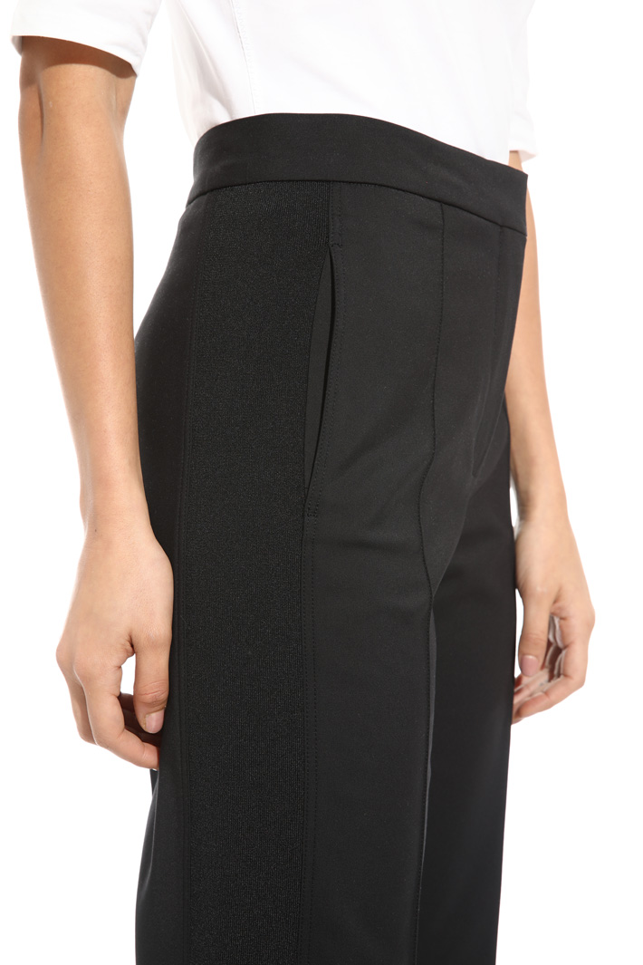 Cotton cropped trousers Intrend Cotton cropped trousers Intrend