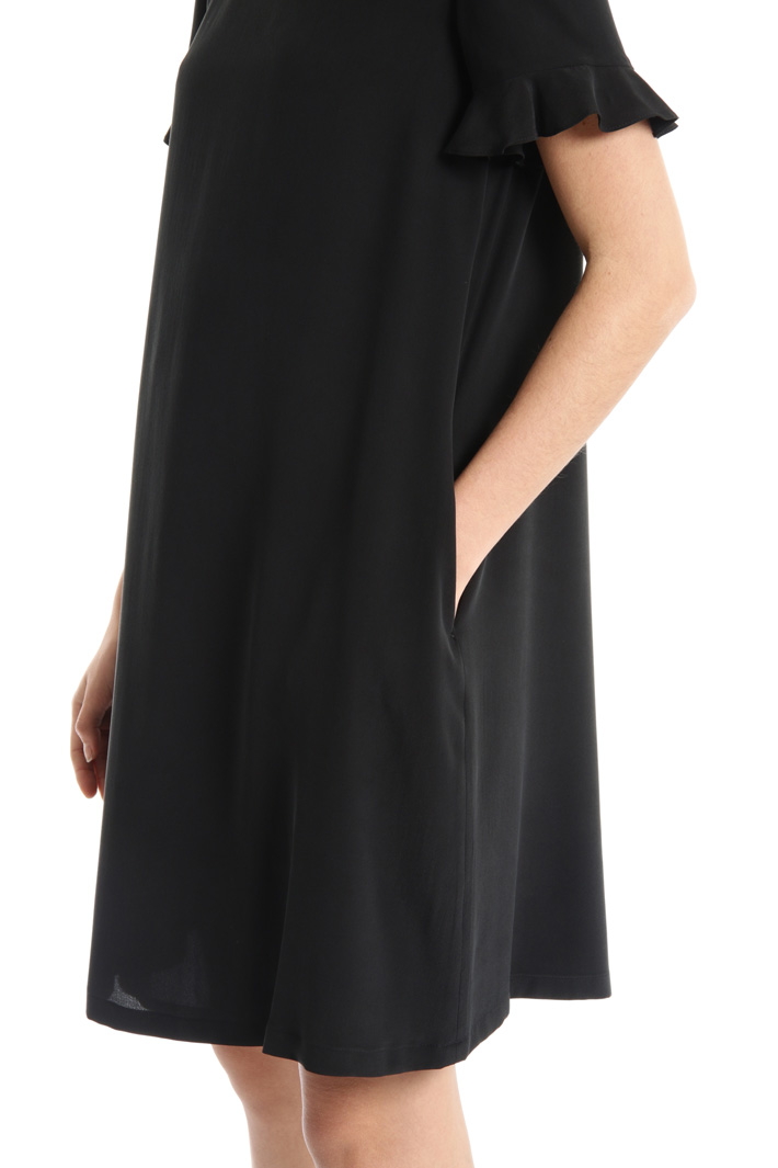 Pure silk crepe dress Intrend Pure silk crepe dress Intrend