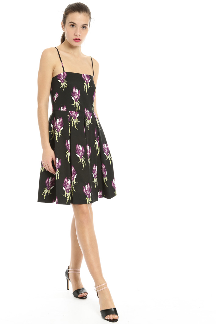 A-line faille dress Intrend A-line faille dress Intrend
