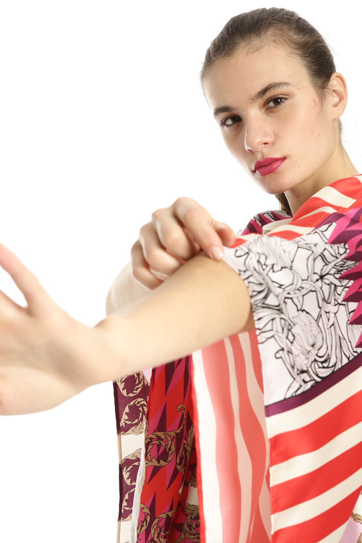 Foulard print dress Intrend Foulard print dress Intrend