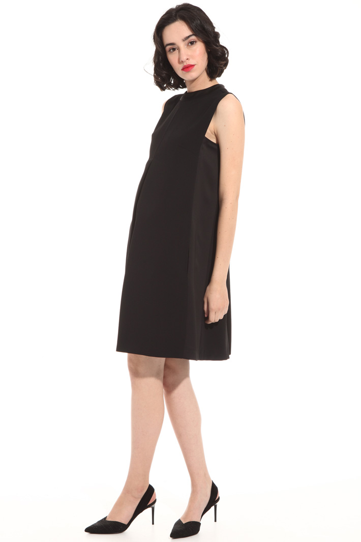 Wide dress with pockets Intrend Wide dress with pockets Intrend