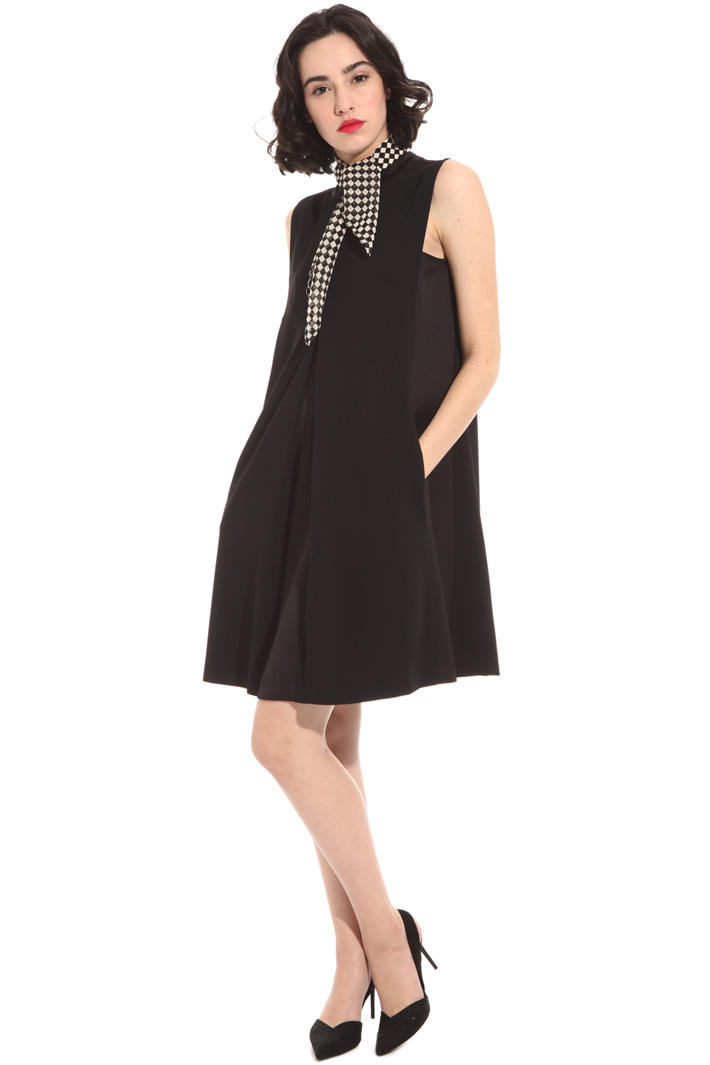 Wide dress with pockets Intrend Wide dress with pockets Intrend