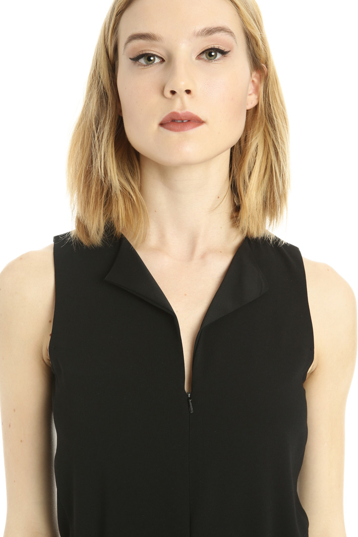 Envers satin jumpsuit Intrend Envers satin jumpsuit Intrend