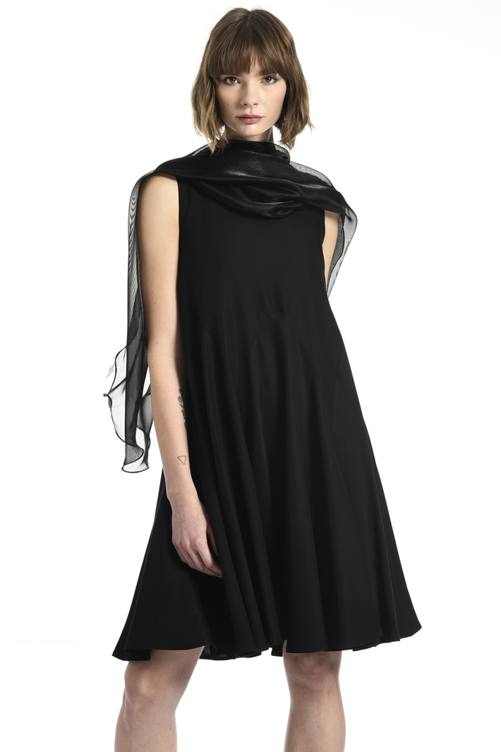 Foulard with glossy finish Intrend Foulard with glossy finish Intrend