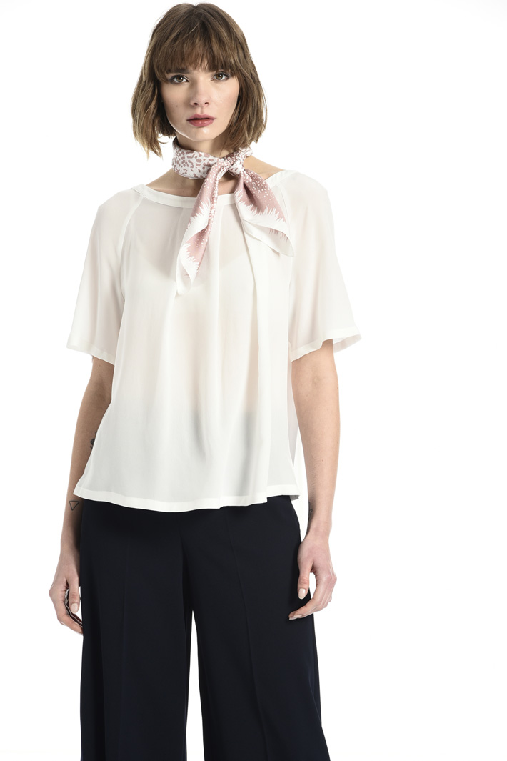 Pure silk foulard Intrend Pure silk foulard Intrend