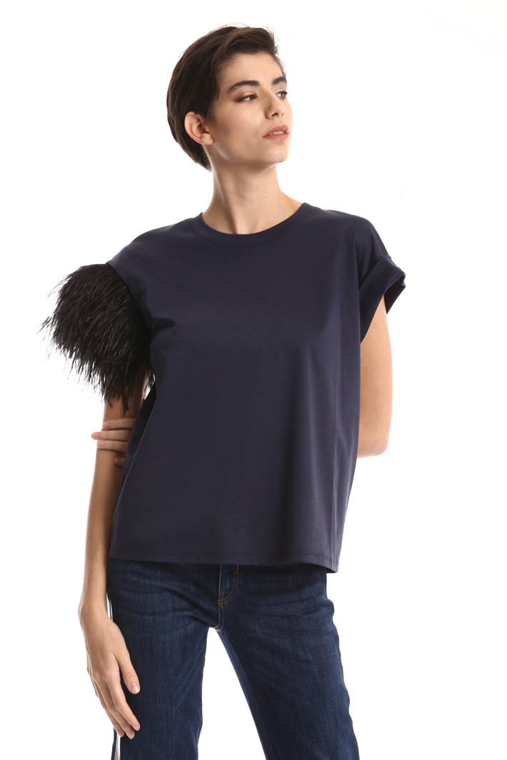 T-shirt with feathers Intrend T-shirt with feathers Intrend