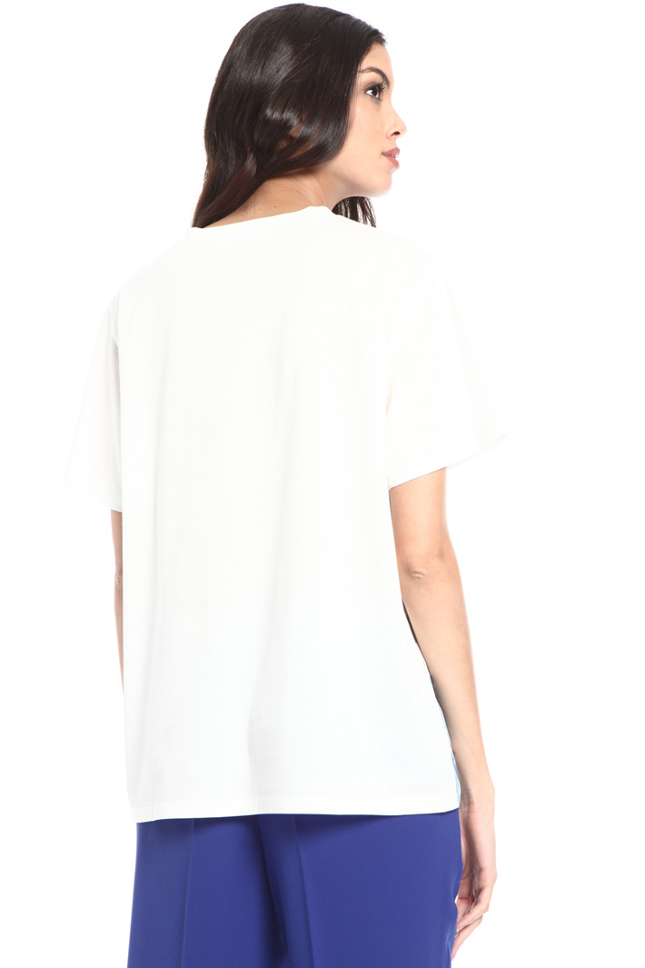 Silk front T-shirt Intrend Silk front T-shirt Intrend