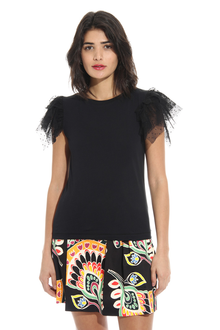 Lace sleeve T-shirt Intrend Lace sleeve T-shirt Intrend