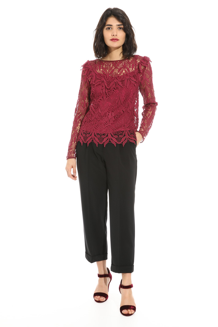 Macramé lace blouse
Intrend Macramé lace blouse
Intrend