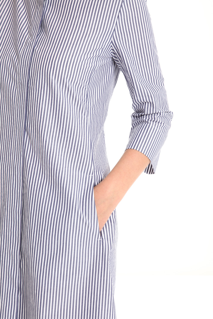 Cotton poplin dress Intrend Cotton poplin dress Intrend
