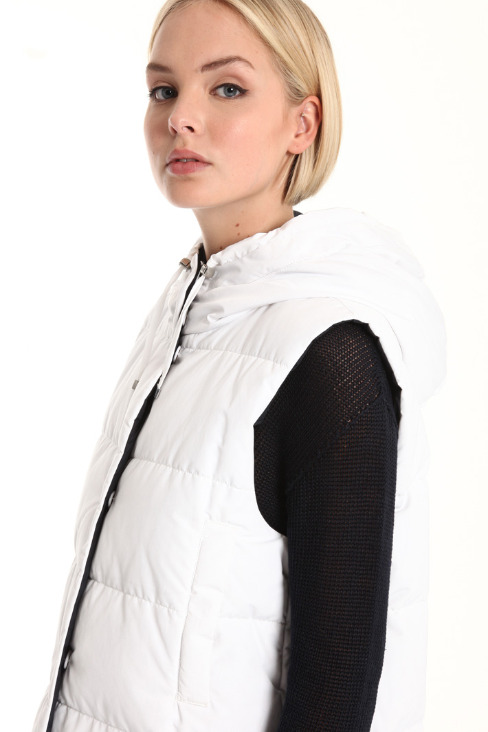 Padded vest with hood Intrend Padded vest with hood Intrend