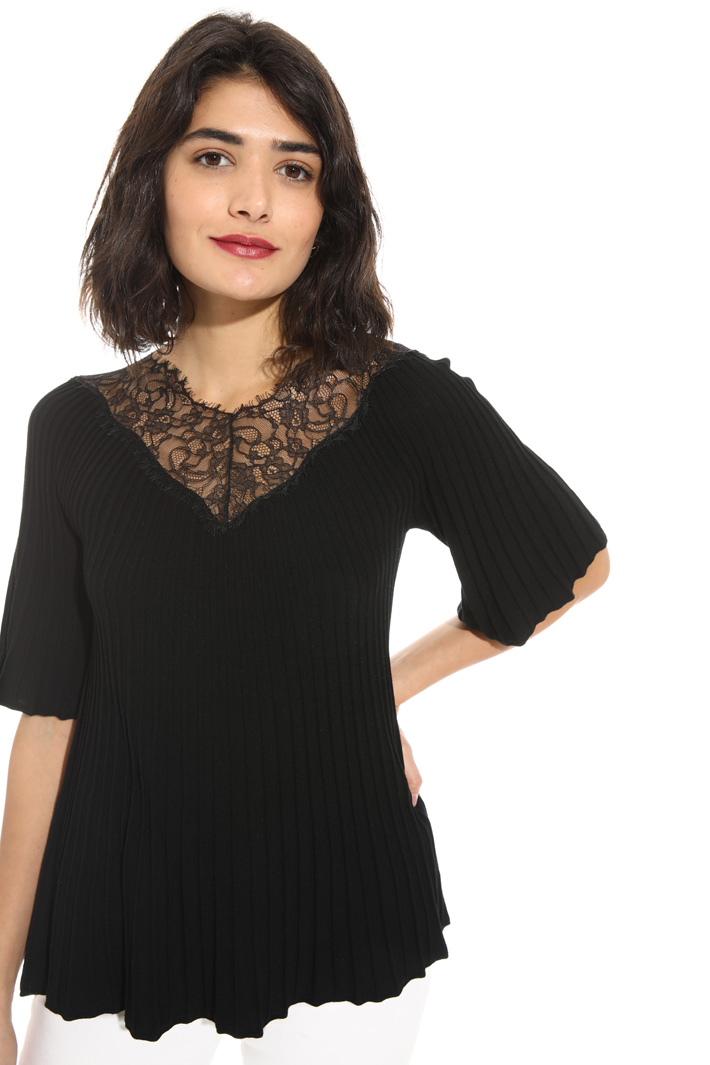 Plissè effect sweater Intrend Plissè effect sweater Intrend