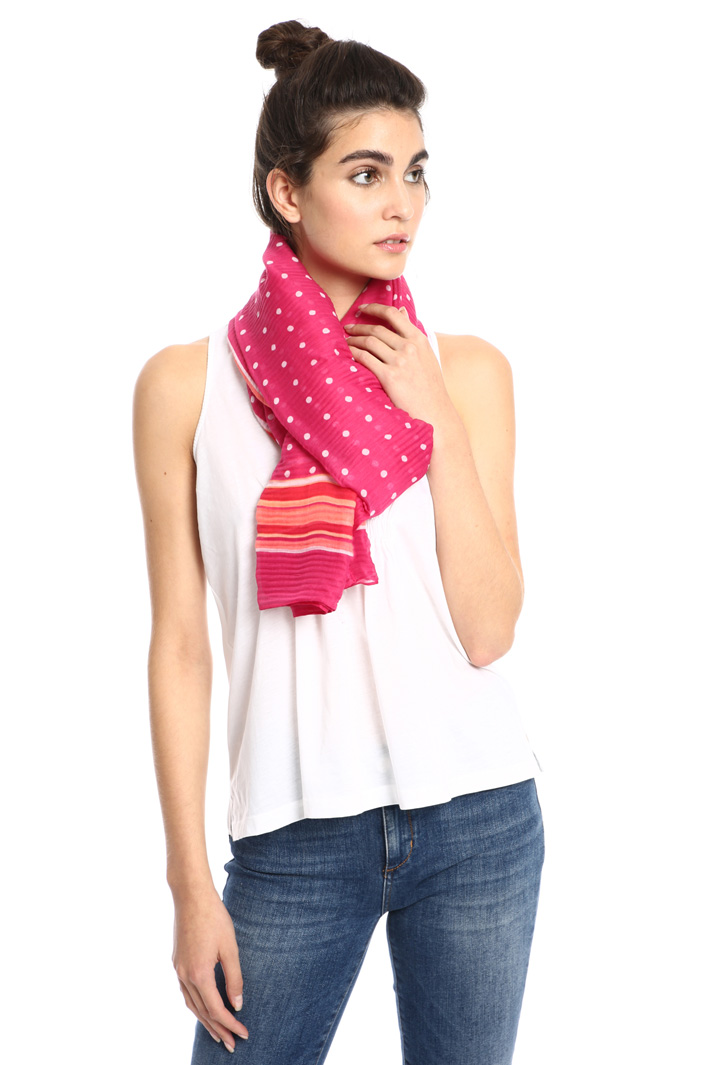 Micro plissé scarf Intrend Micro plissé scarf Intrend