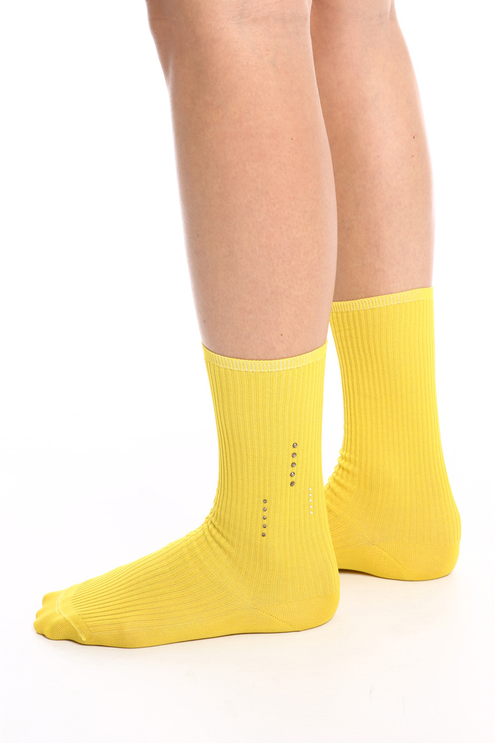 Cotton socks with rhinestones
Intrend Cotton socks with rhinestones
Intrend